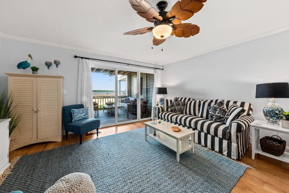 1327 Pelican Watch Villa House in Seabrook Island