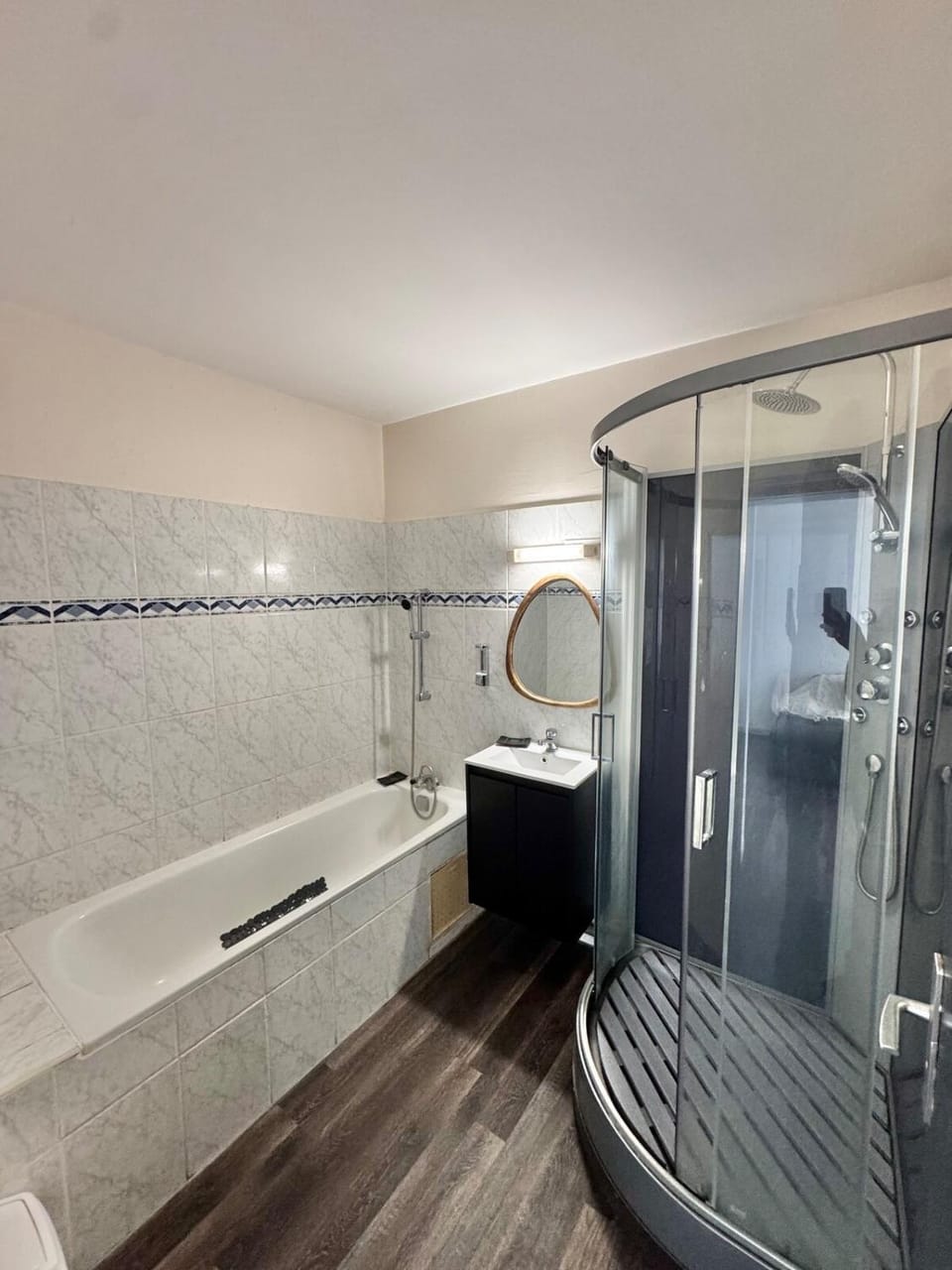 Shower, Bathroom, Bath