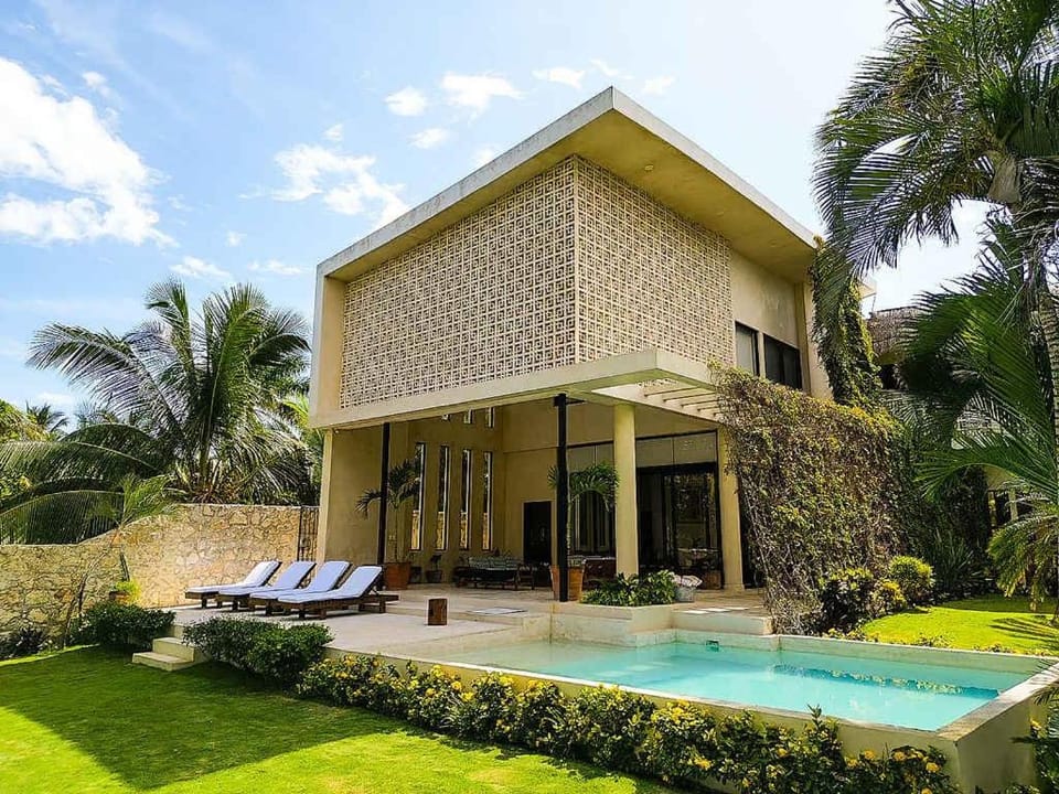 7BR Beautiful Waterfront Villa - Perfect Getaway Villa in State of Quintana Roo