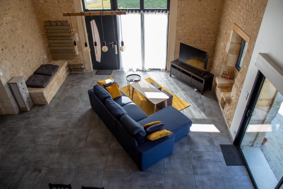 TV and multimedia, Living room