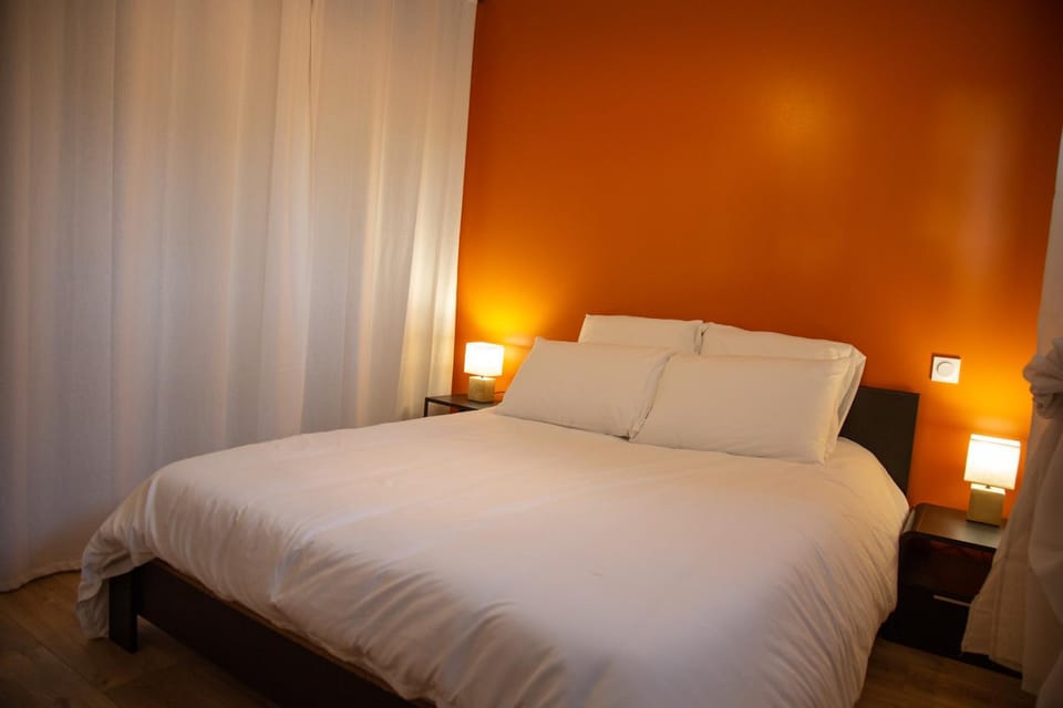 Bed, Bedroom, storage