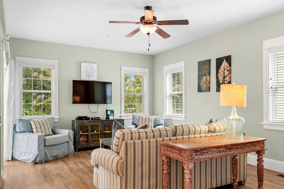 Bay Breeze House in Kill Devil Hills