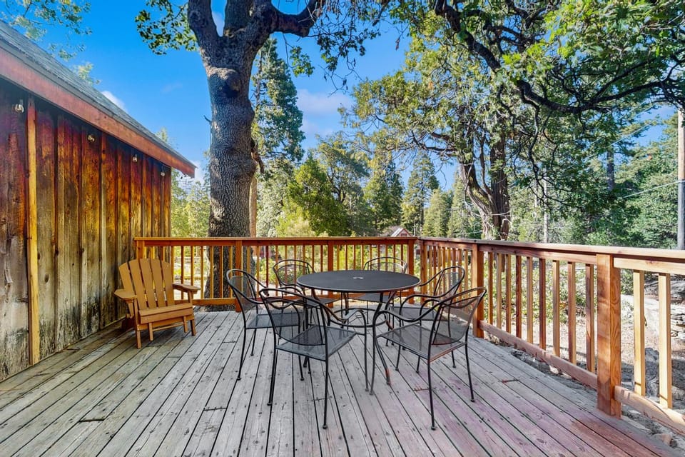 Little Cozy Cabin Cabin in Shaver Lake