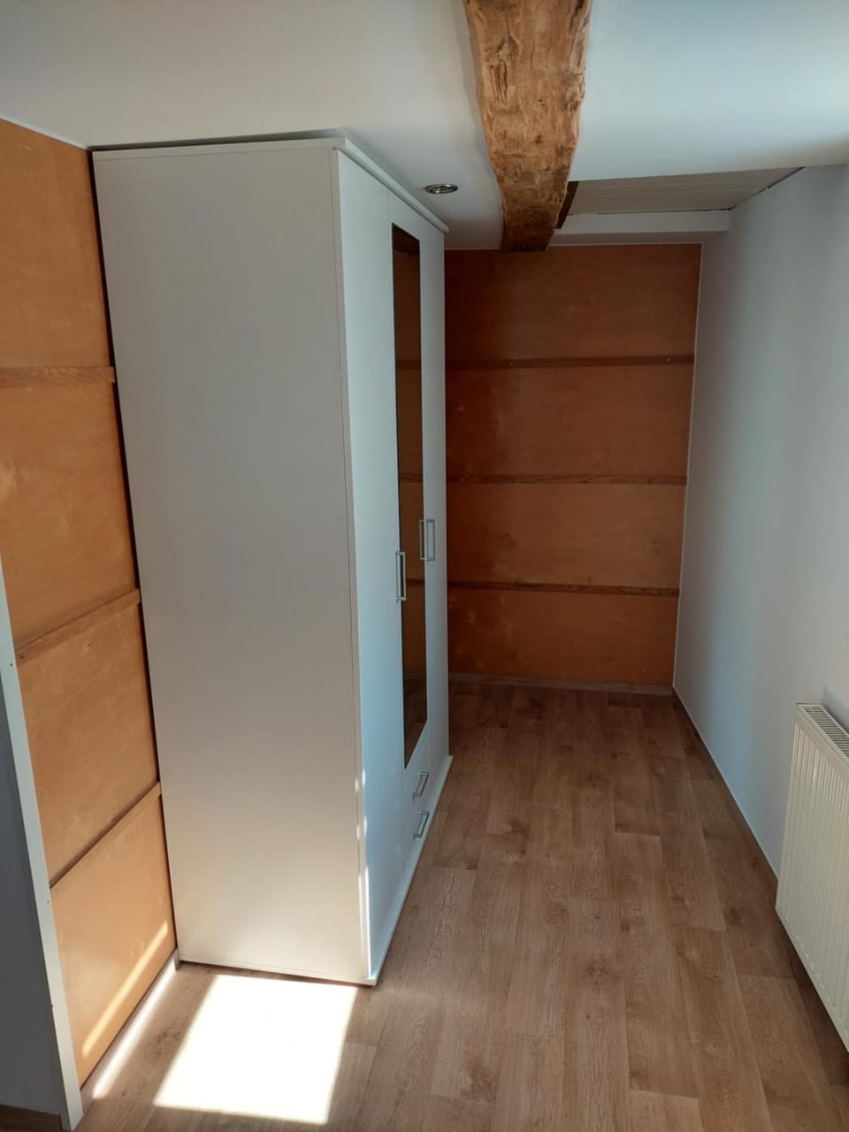 Bedroom, wardrobe