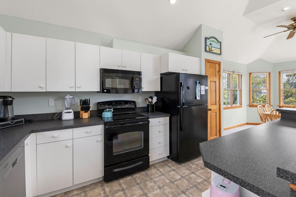 Bayberry Breeze House in Corolla