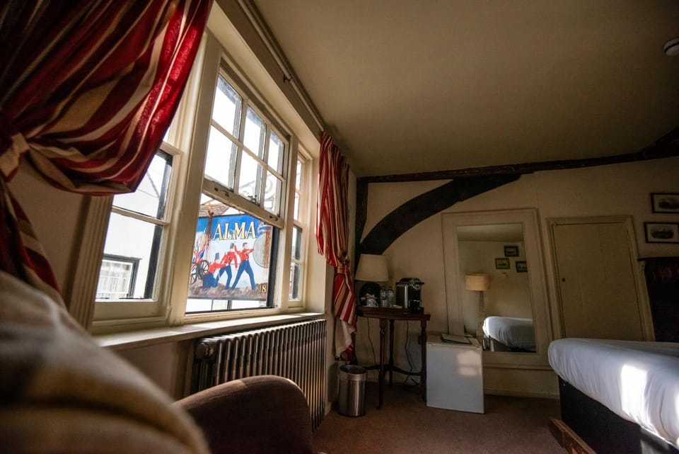 Alma Inn & Dining Rooms Inn in Tendring District