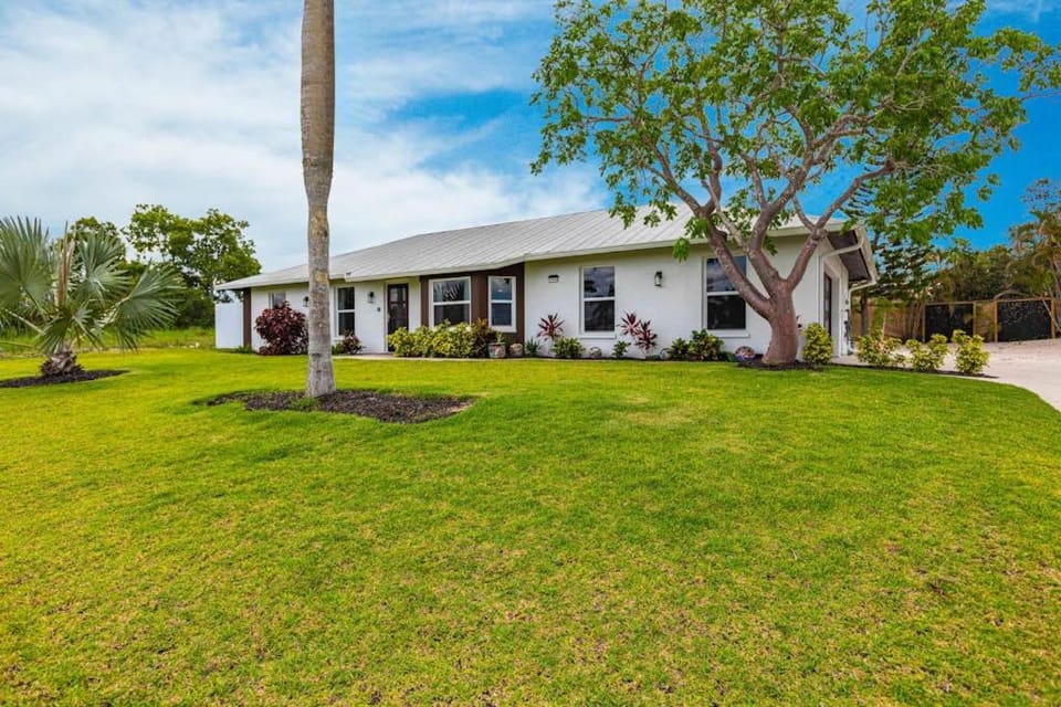Vanessas Villa House in Marco Island