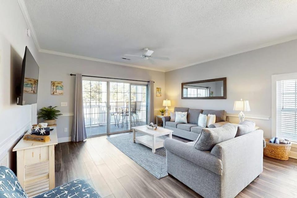 Southern Charm at Myrtlewood Apartment in Carolina Forest