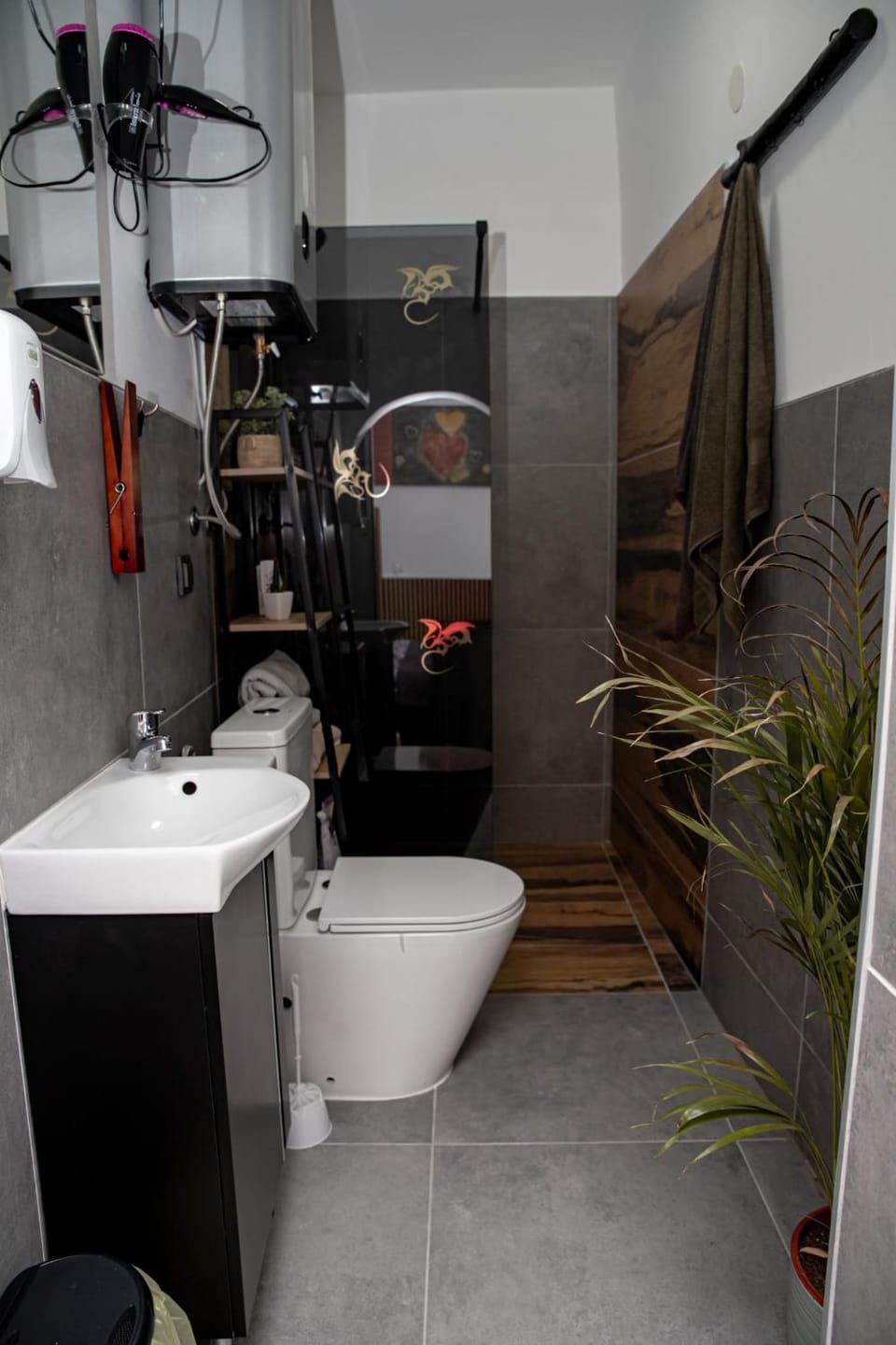 Shower, Toilet, Bathroom