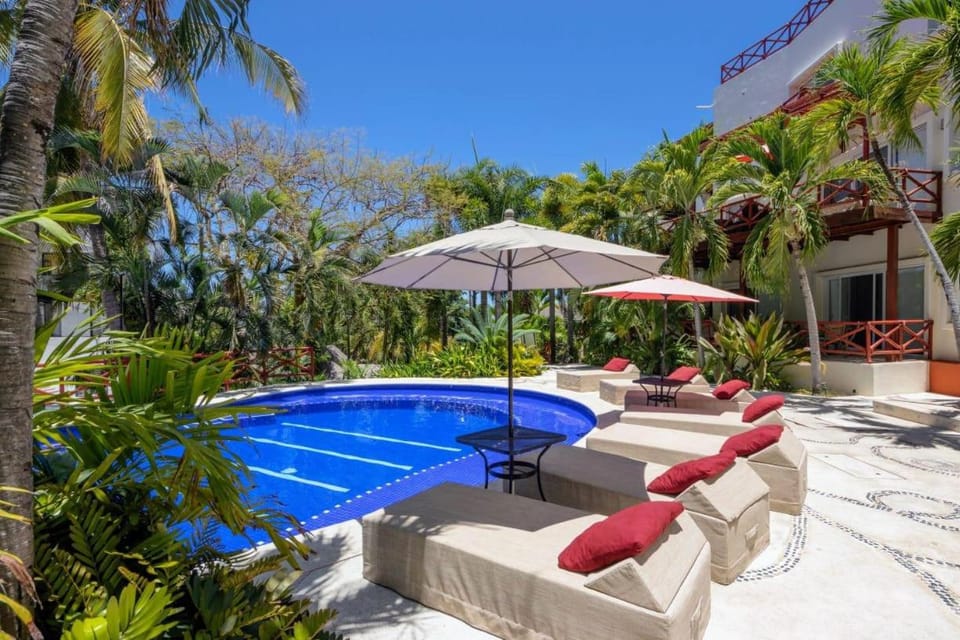 3BR Family Condo, Pool, Walk to Beach – Sayulita | Casa de Paz House in Sayulita