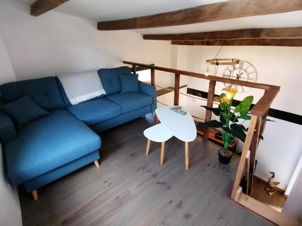 Maison de Paix - The Piggery House in Nouvelle-Aquitaine