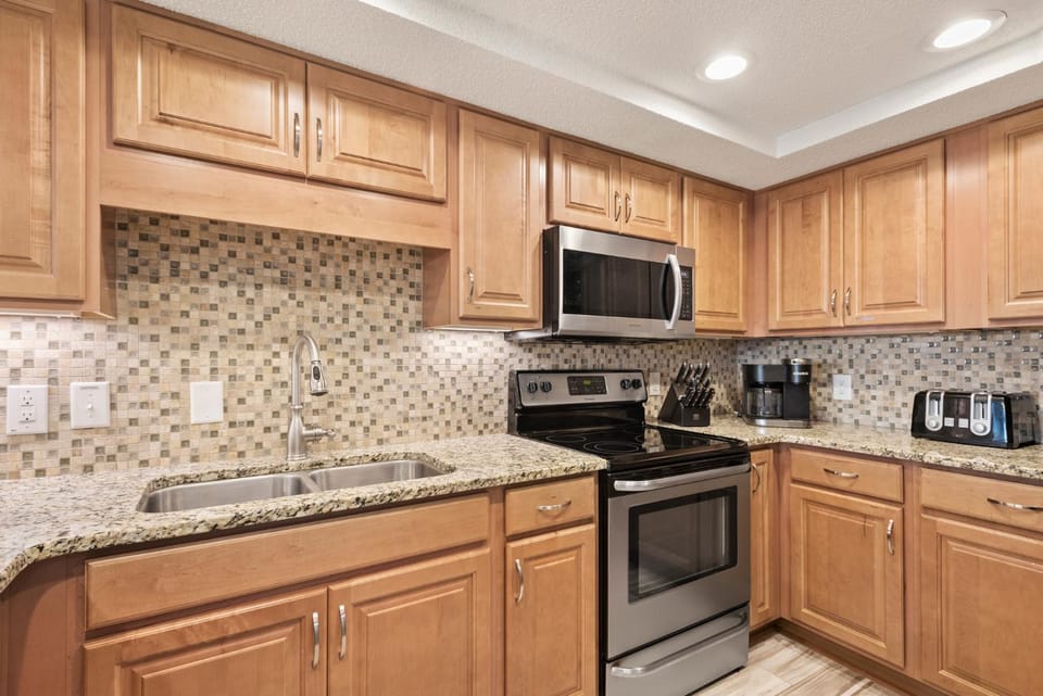 Cast~A~Waves Apartment in Nags Head
