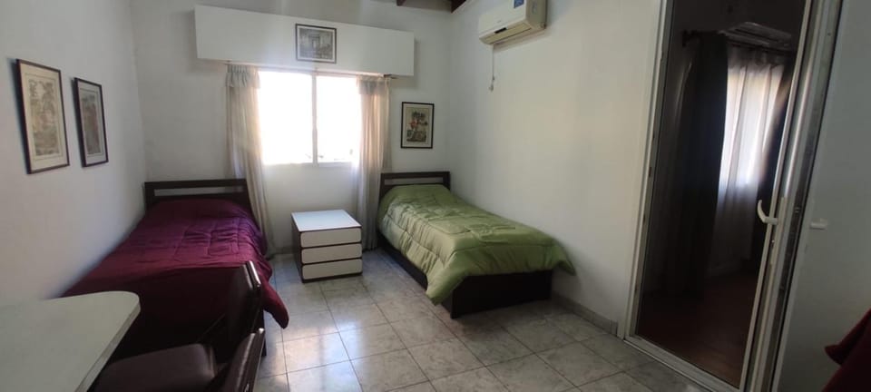 Bed, Photo of the whole room, Bedroom, air conditioner