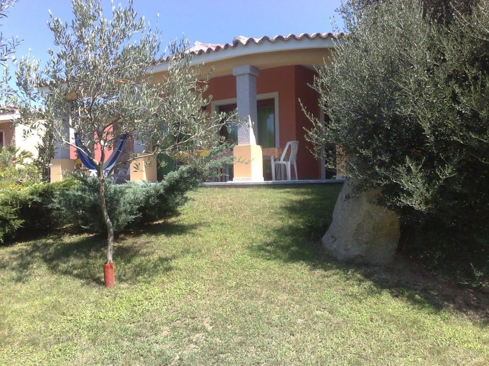 Property building, Garden