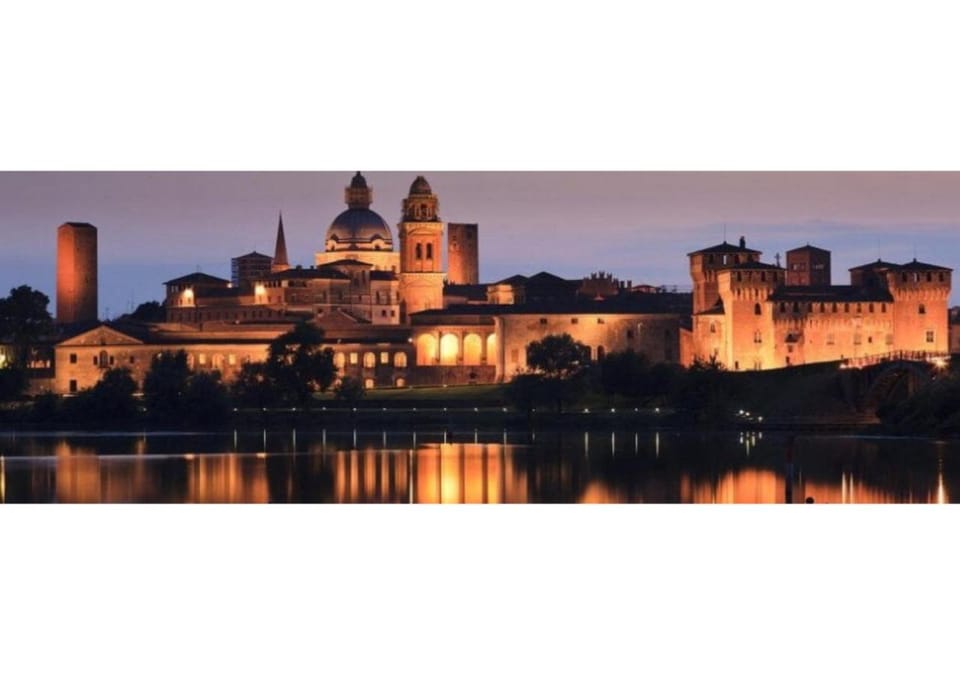 Nearby landmark, Natural landscape, Lake view