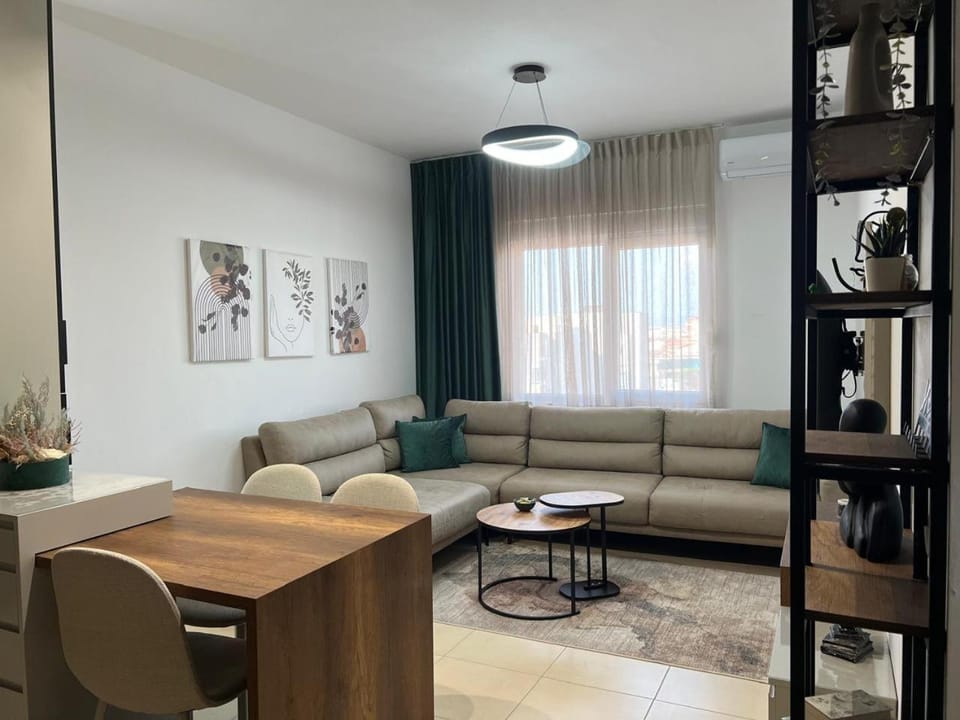 Noel's home Apartment in Tirana County, Albania