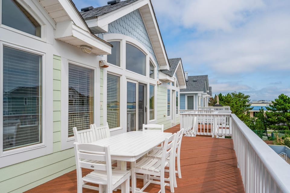 Daydream Believer House in Corolla