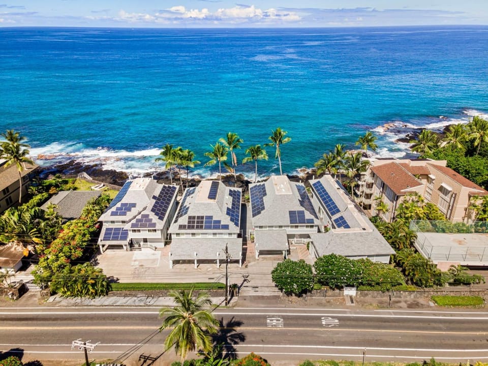 Hale Kai O' Kona 6 House in Holualoa