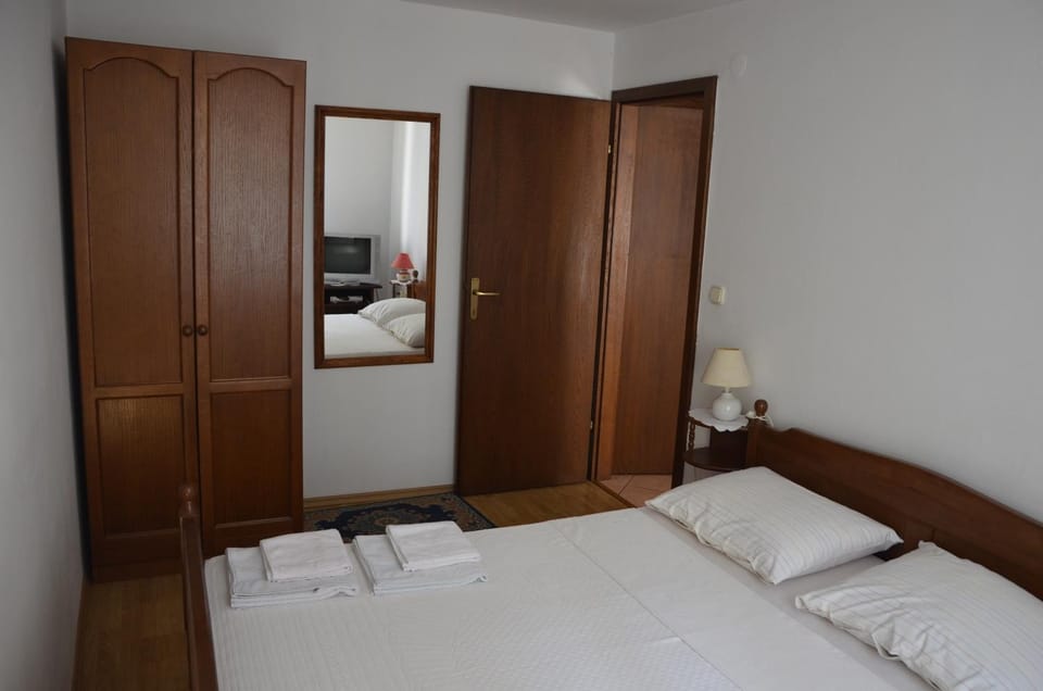 Apartments Ivanis Apartment in Istria County