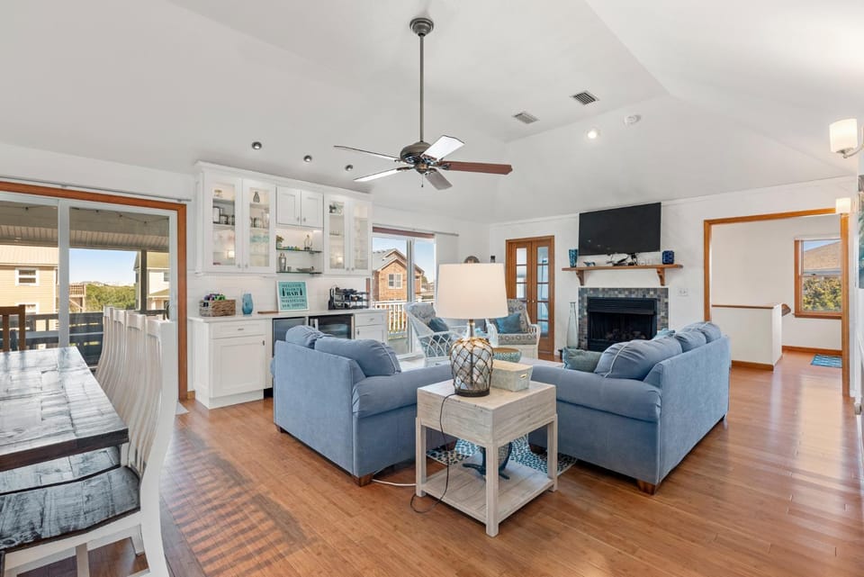 Drift Away House in Corolla