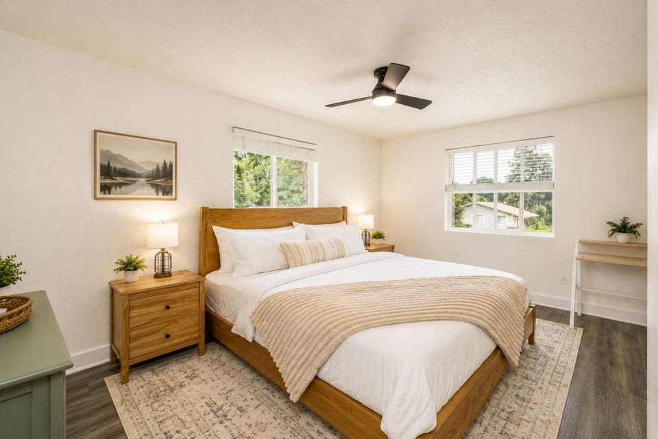CDA Family Fun Hot Tub, Game Room And More House in Coeur dAlene