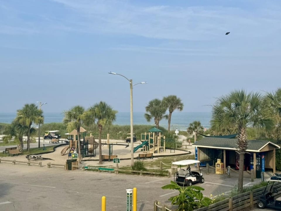 Ocean View, Ocean Lakes, Luxury House in South Carolina