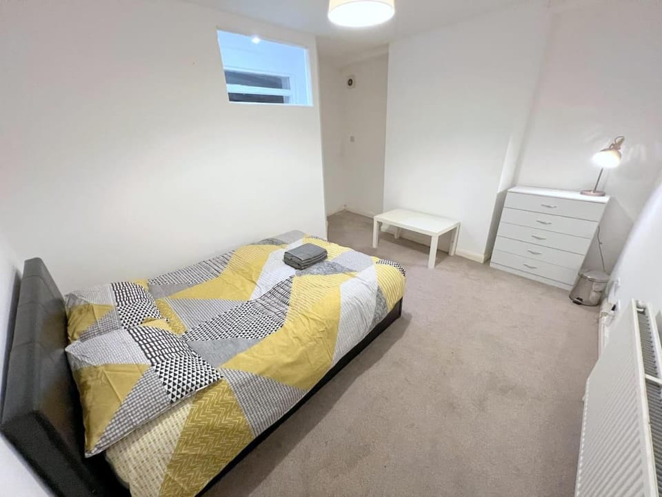 4-bedroom flat -Wimbledon Village House in London