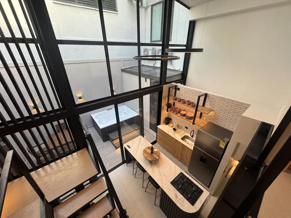 5BR Poblado House to close LlerasPark Jacuzzi AC House in Medellin