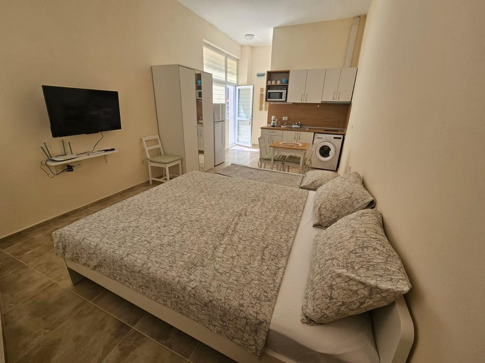 Апартаменти Кастро2-Castro Apartments2 Apartment in Burgas Province