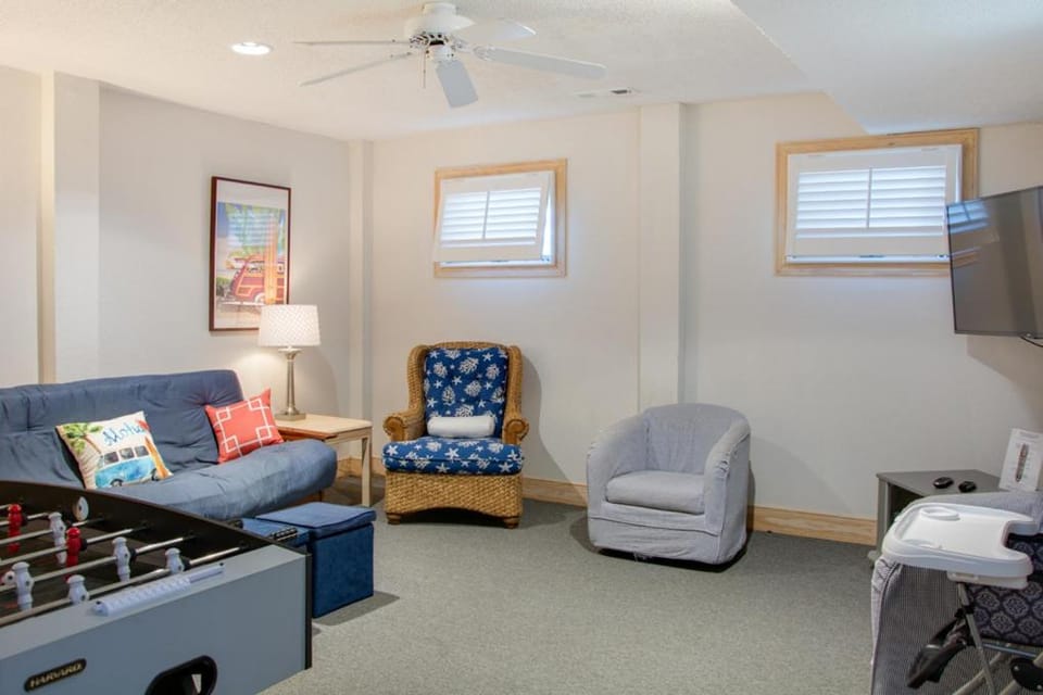 Ellington Cottage By The Sea House in Nags Head