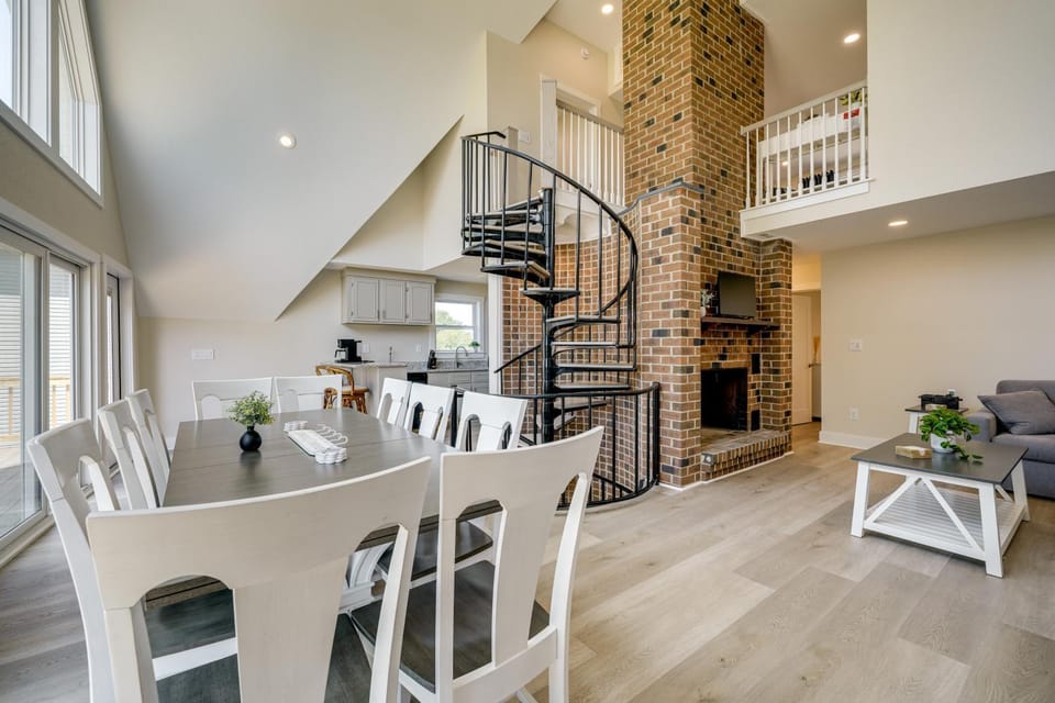 Private Dock & Beach Access: Outer Banks Area Home House in North Carolina