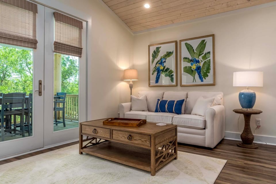 Bayfront Gem Near Fishing in Dauphin Island House in Dauphin Island