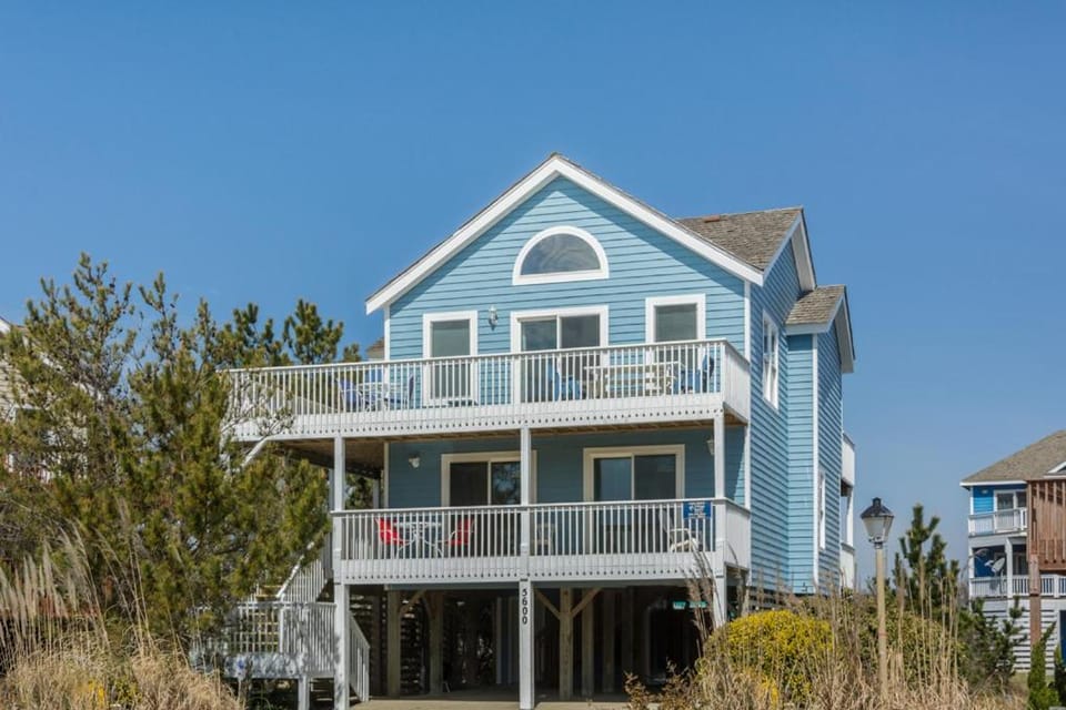 Fish-n-Ships House in Nags Head
