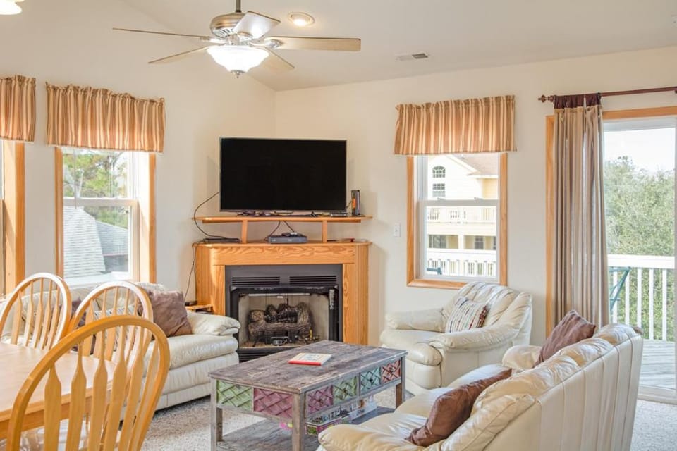 Flip Flop House in Corolla