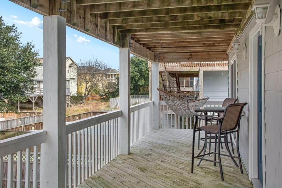 Flip Flop House in Corolla