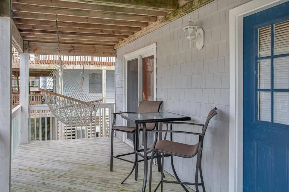 Flip Flop House in Corolla
