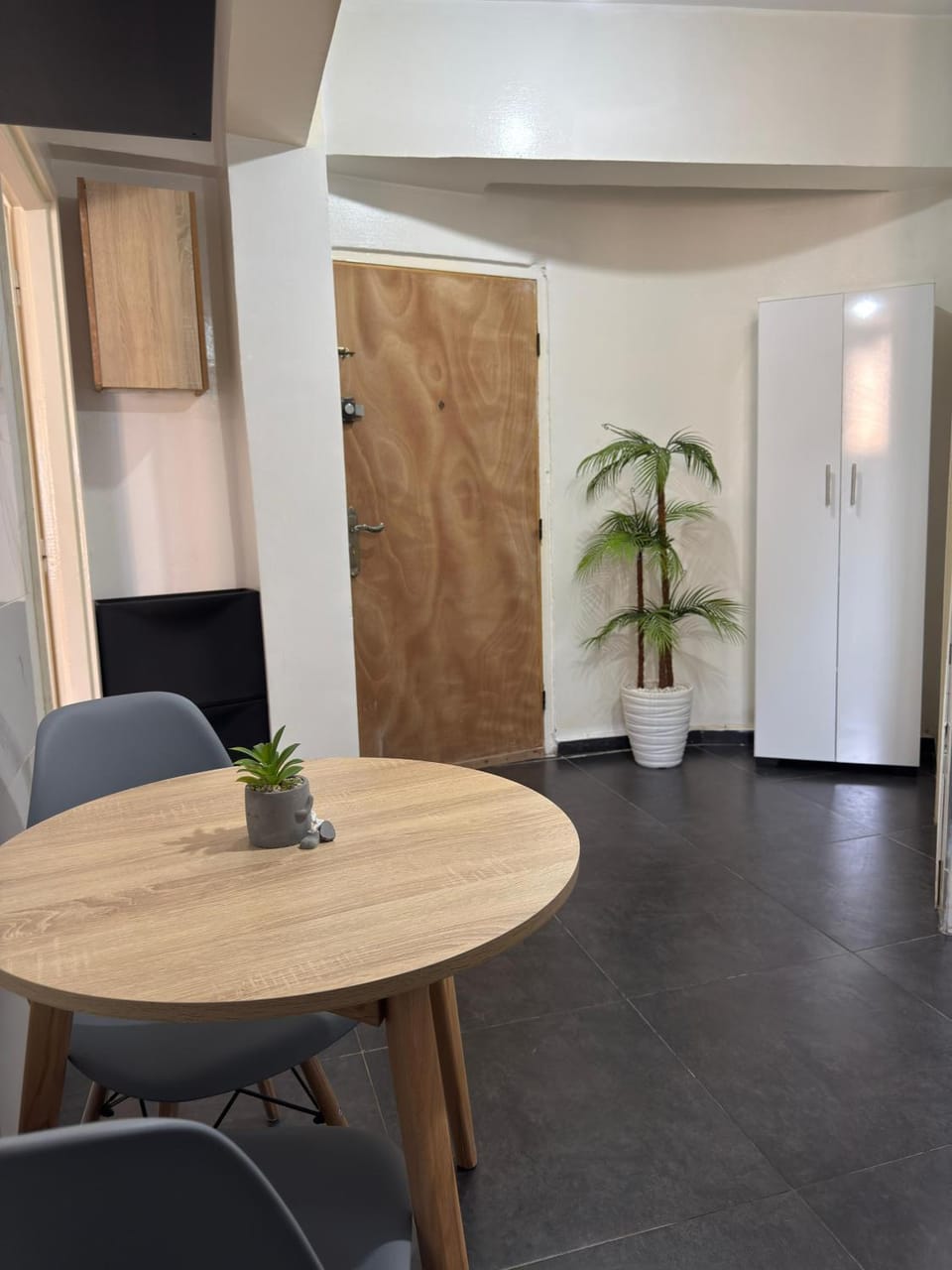 Appartement au centre ville pour les mariés seulement Apartment in Rabat