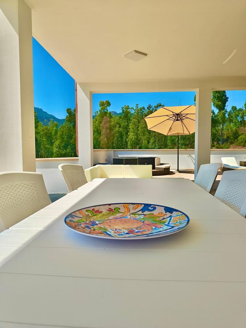 Natural landscape, View (from property/room), Balcony/Terrace, Seating area, Dining area, Mountain view