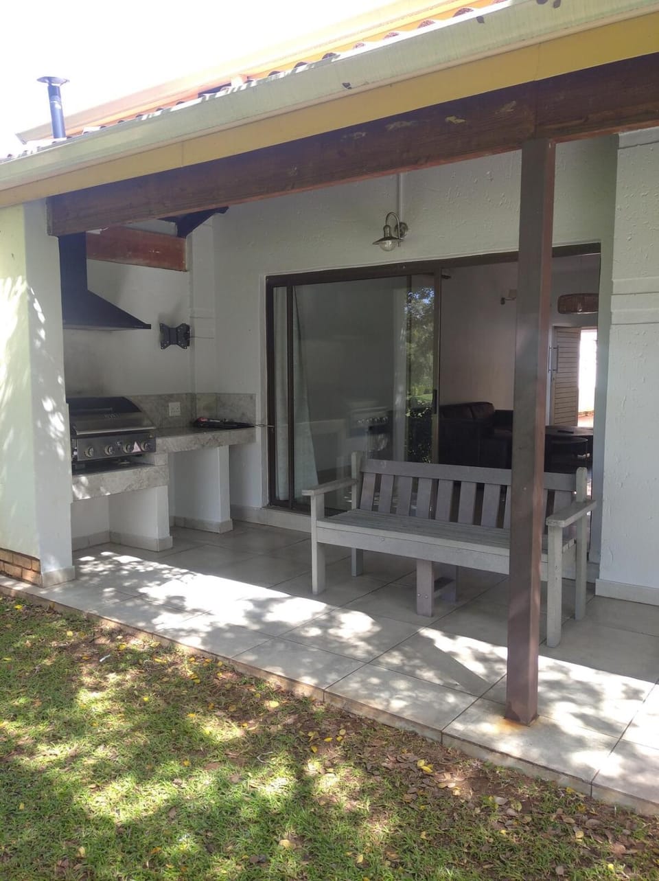 Patio, BBQ facilities, Garden