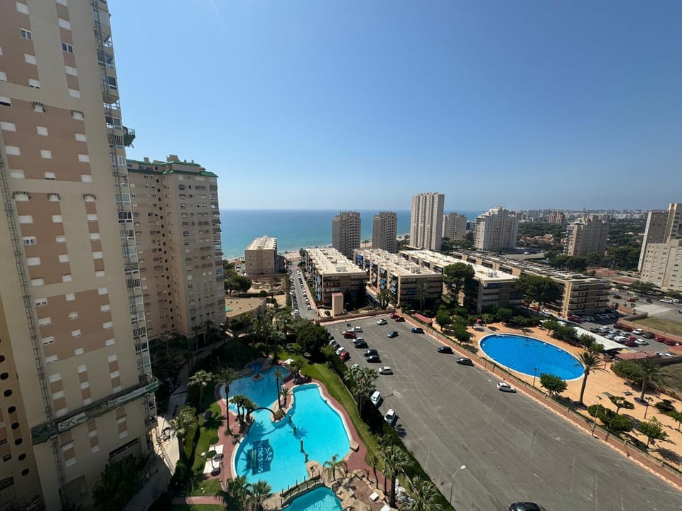 Apartamento a pie de Playa BTCLR Apartment in Alacantí