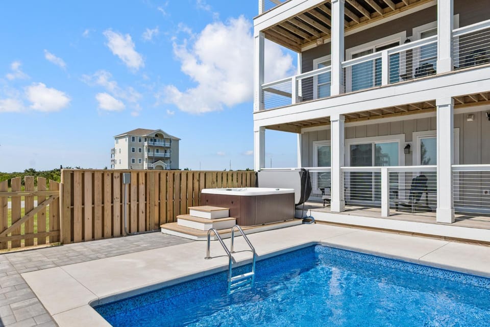 Grey Pearl Villa House in Outer Banks