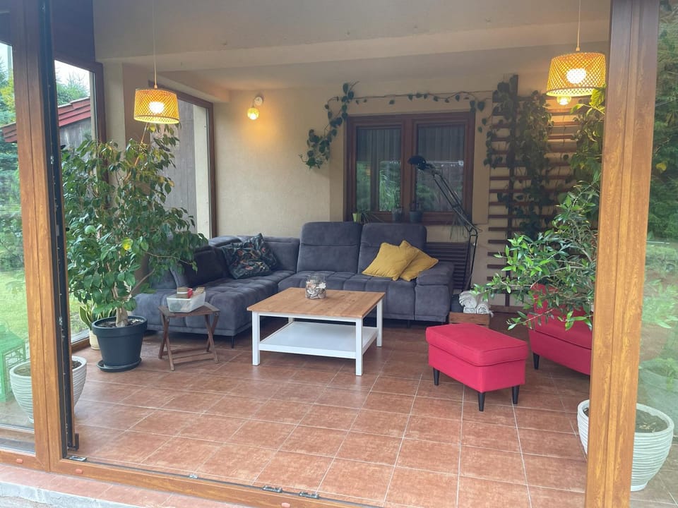 Patio, Balcony/Terrace, Seating area