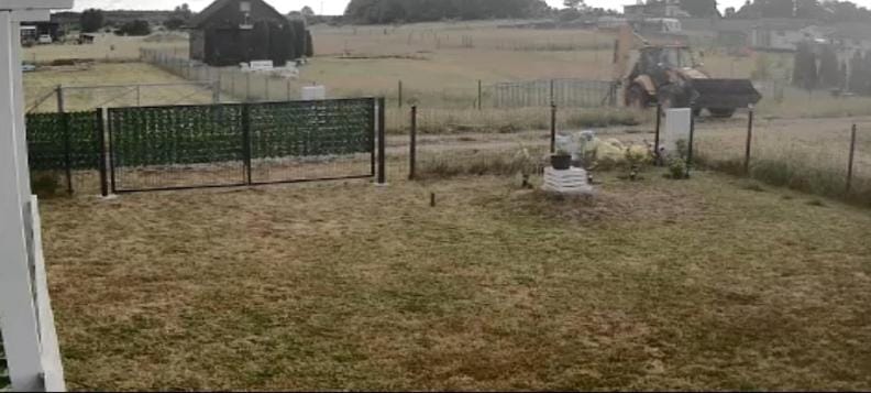 ogrodzone miejsce na kamper, przyczepę kempingową, postój Wohnwagen Rewal Campground/ 
RV Resort in West Pomeranian Voivodeship, Poland