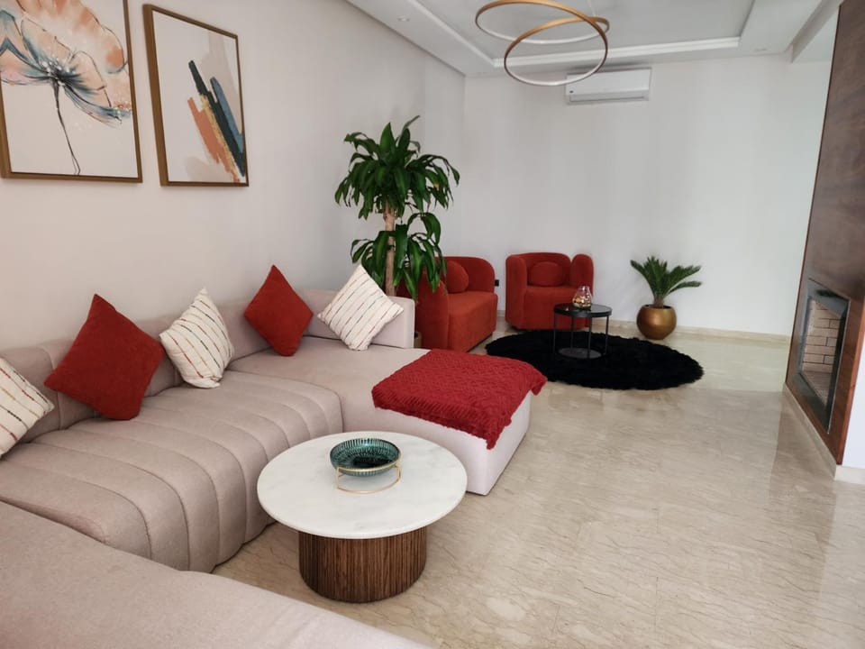 Living room, Seating area