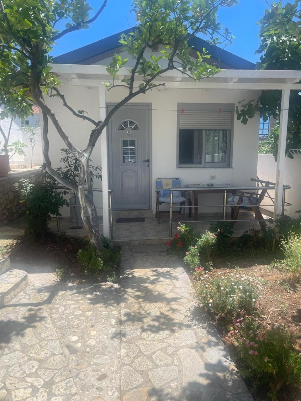 Villa Oden Apartment in Ksamil