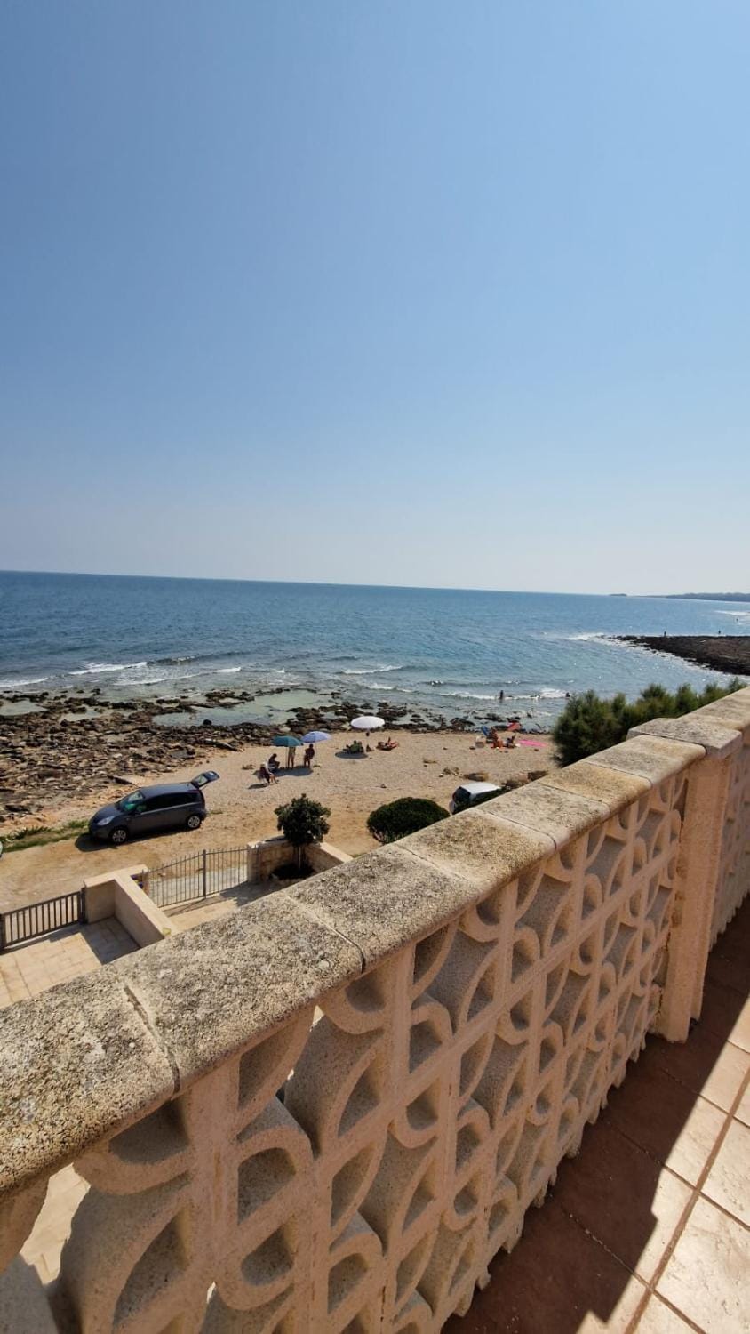 Nearby landmark, Day, Natural landscape, View (from property/room), Balcony/Terrace, Beach, Sea view