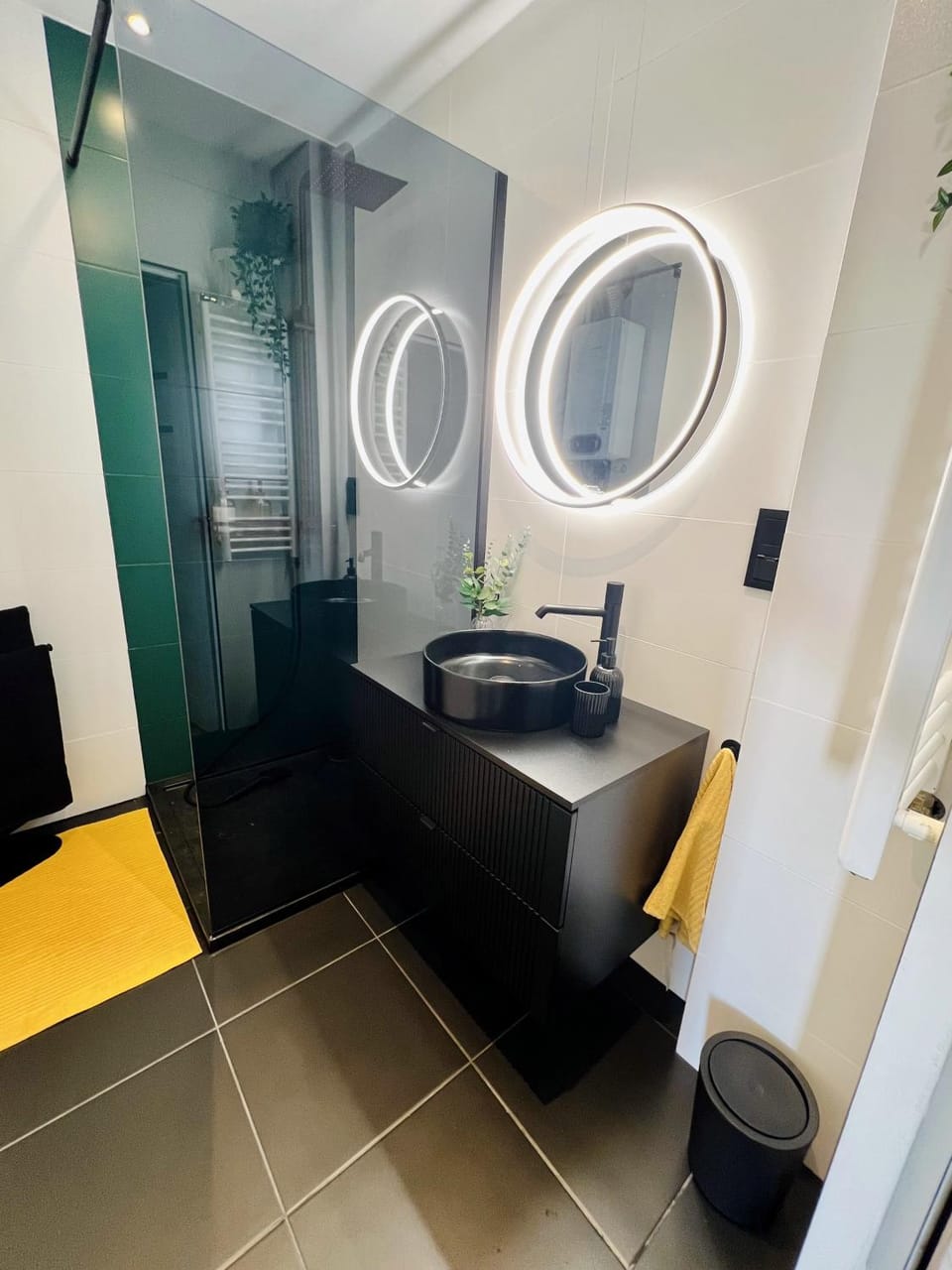 Shower, Bathroom