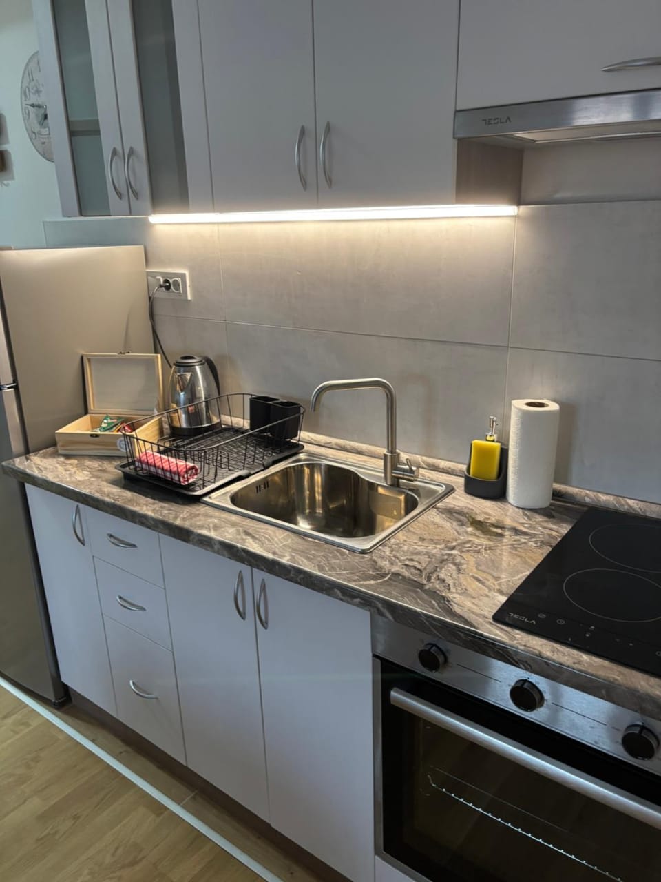 Coffee/tea facilities, Kitchen or kitchenette