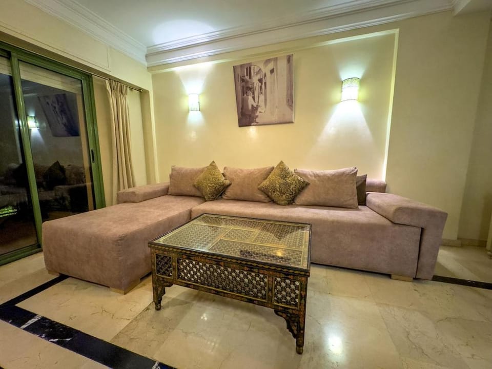 Majorelle Apartment - Terrace Stunning Garden View Apartment in Marrakesh