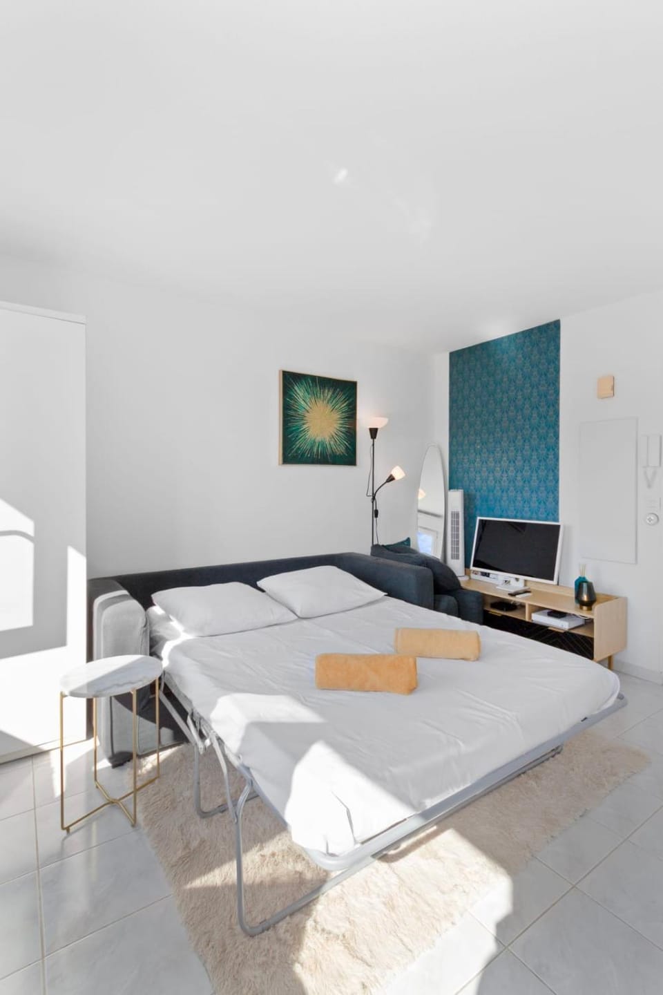 L'Escapade - Beach - Tram - Airport Apartment in Nice